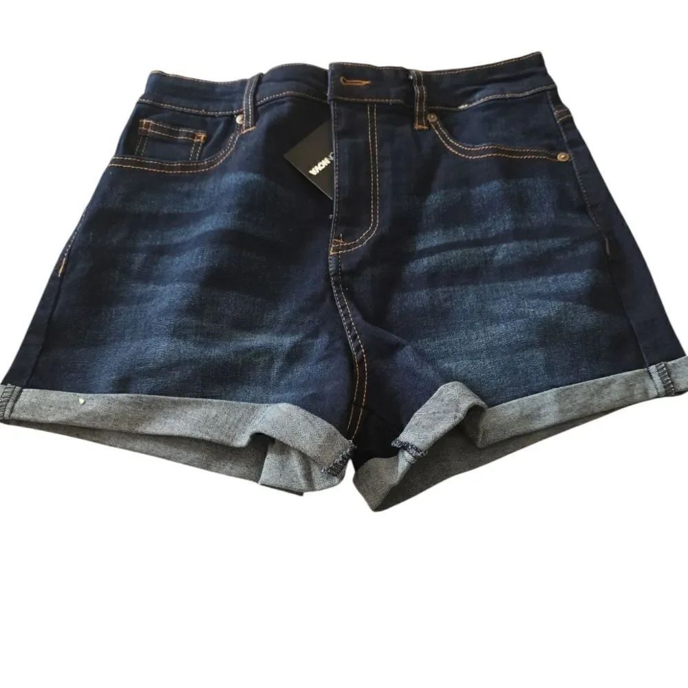 Nwt Fashion Nova Try to Keep Up Denim Shorts Size 7